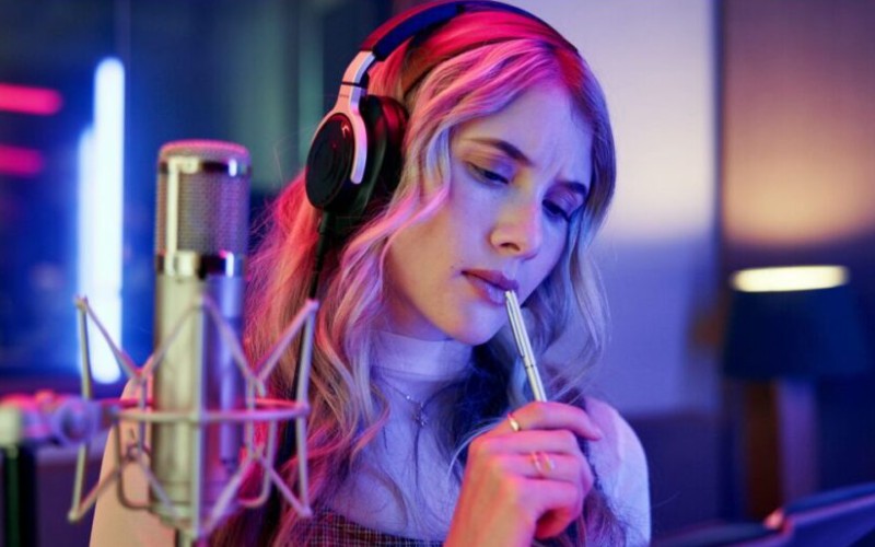 AI Lyrics Writing
